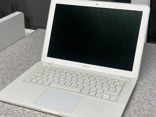 Apple macbook late 2009 - apple,