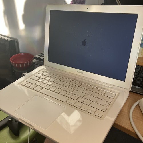 Apple macbook mitte 2010 - apple,
