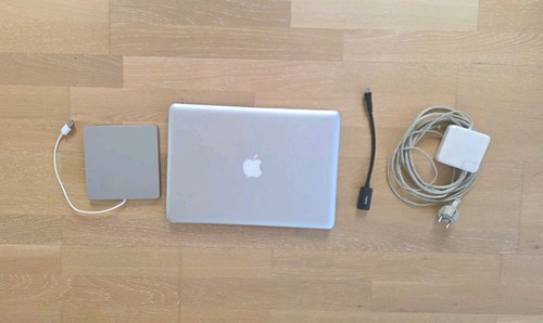 Apple macbook pro - 13,3, i5